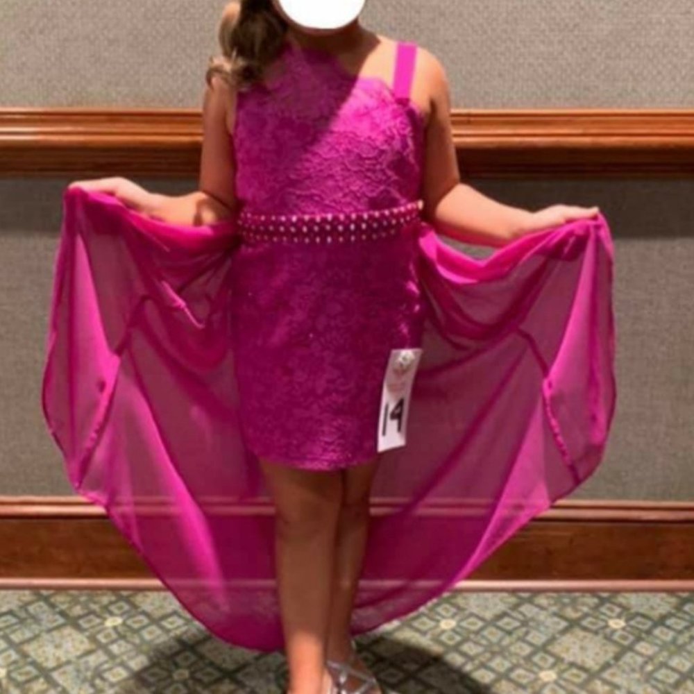Tween Diva fun fashion/ooc pageant/ girl size 8